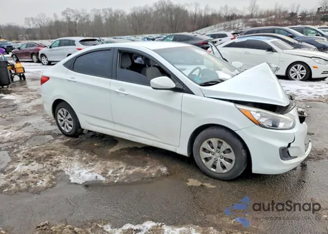 2016 Hyundai Accent Se z USA, uszkodzony, nr VIN KMHCT4AE4GU012432